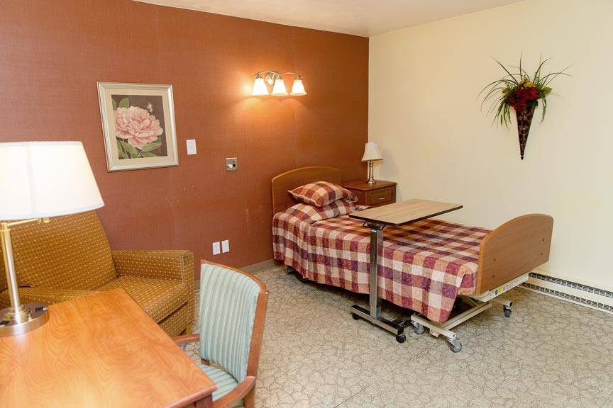 An interior shot of the WLC StoneBridge facility, from the Stonebridge Gallery.